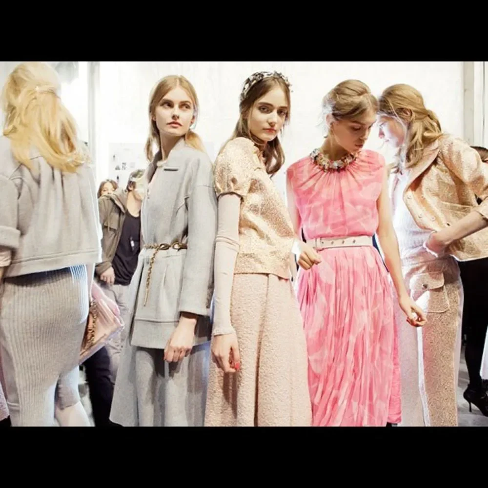 Nina Ricci Gold Rose Jacquard Print Jacket 10 NWT - Picture 5 of 7